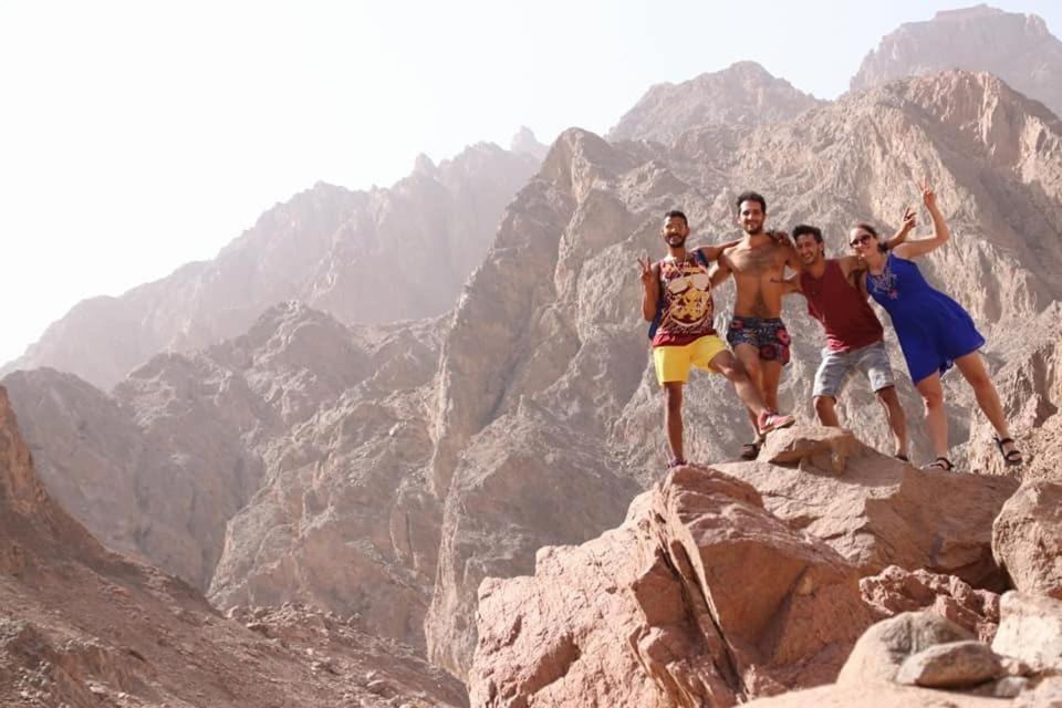 Nuweiba` Sebaii Camp السباعى كامب شاطئ الترابين بجوار ويت بالس 호스텔 외부 사진